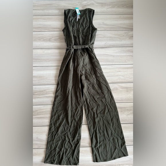 GILLI Amina Tie-Waist Jumpsuit Green Medium NWT STITCH FIX - Picture 6 of 7